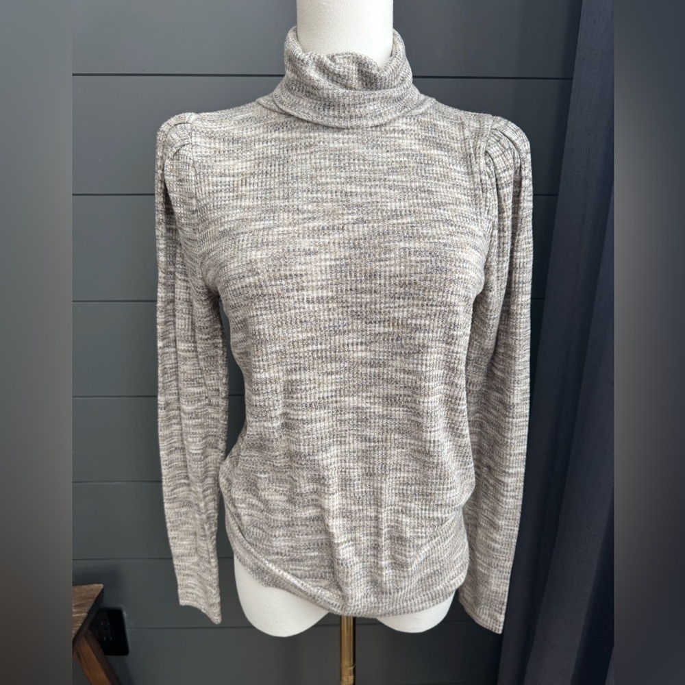LOFT Gray Turtleneck Soft Shirt with Pleated Capped Style Sleeves Size Small